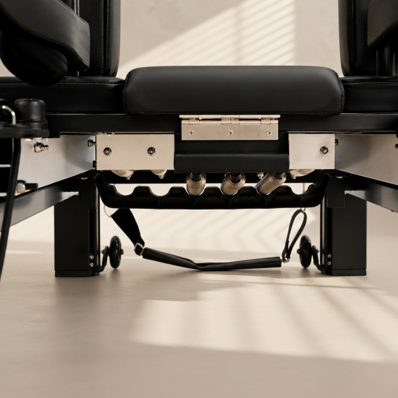 REFORMER DO PILATESU CZARNY PROUD AXIS