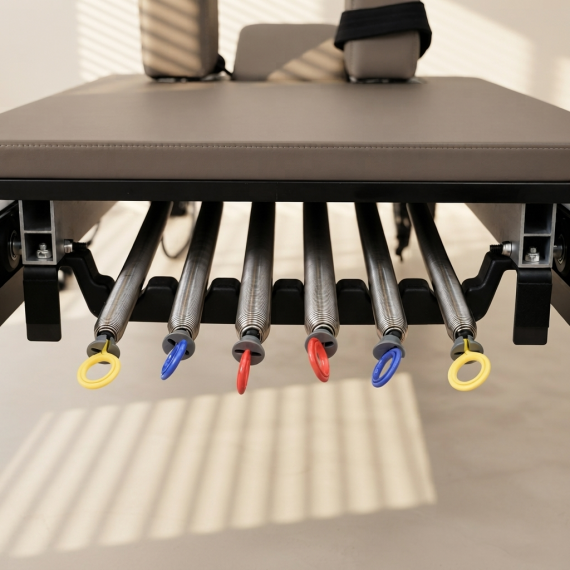 REFORMER DO PILATESU KAWOWY PROUD AXIS