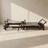 REFORMER DO PILATESU CZARNY PROUD AXIS